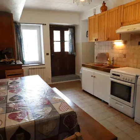 Cosy 6 Pers. Avec Balcon Au Village, Proche Parking Et Local A Skis - Fr-1-342-291